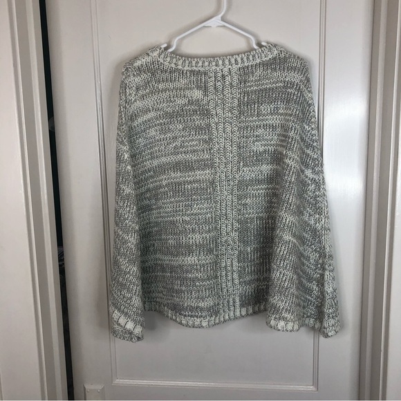 WHBM gray with metallic thread detail knit cape poncho Size XS - Picture 9 of 9